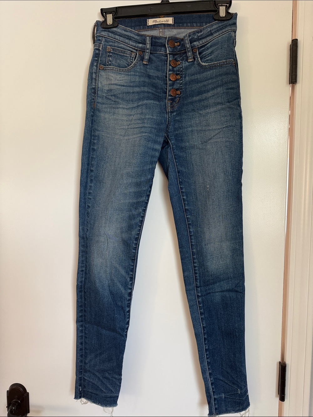Madewell 9” High-Rise Button-Fly Skinny Jeans in Medium Blue Wash